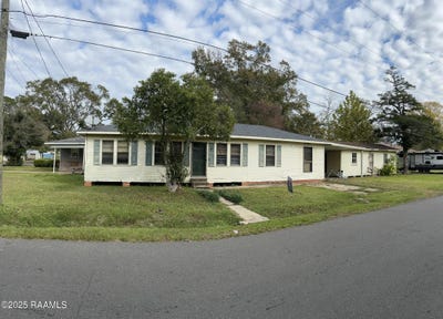 /international/us/627-w-jefferson-street-ville-platte-la-110105414678/