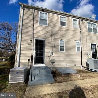 /international/us/2503-kent-town-place-hyattsville-md-110099329765/