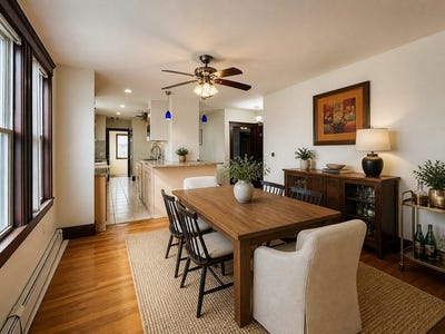 /international/us/336-riverside-ave-medford-ma-110108639489/