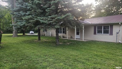 /international/us/15030-e-pokihantus-drive-canton-il-110108342253/