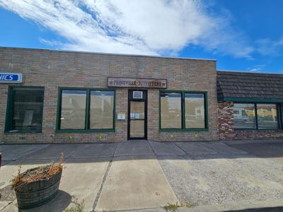 /international/us/250-ne-3rd-street-prineville-or-110106032753/