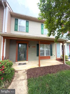 /international/us/11240-kettering-place-upper-marlboro-md-110108424239/