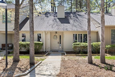 /international/us/115-gristmill-lane-chapel-hill-nc-110106945394/