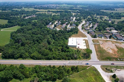 /international/us/287-sunrise-drive-nixa-mo-110101624396/