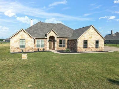 /international/us/927-friendship-road-weatherford-tx-110101523509/?lang=en