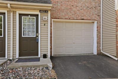 /international/us/4821-elm-drive-n-hugo-mn-110106769839/
