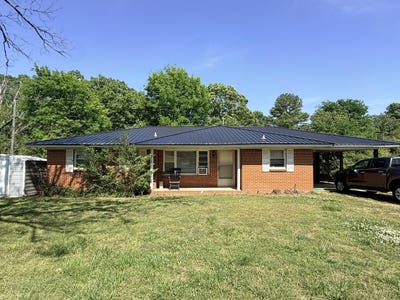 /international/us/18154-county-road-49-vernon-al-110107508796/