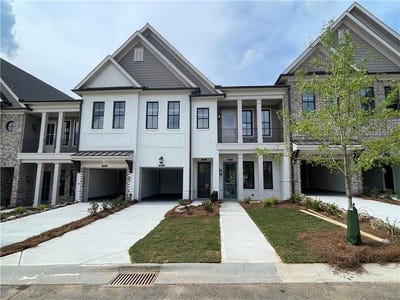 /international/us/5009-shirley-oaks-drive-peachtree-corners-ga-110101001142/
