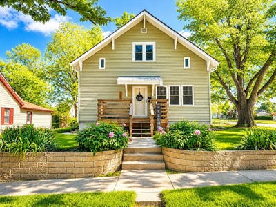 /international/us/1535-13th-street-boone-ia-110108339650/