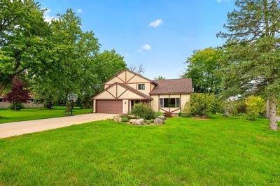 /international/us/51159-200th-avenue-pine-island-mn-110120016851/