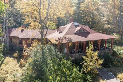 /international/us/25-fairbank-street-winchendon-ma-110110423166/