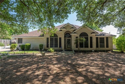 /international/us/812-indian-trail-salado-tx-110108352368/