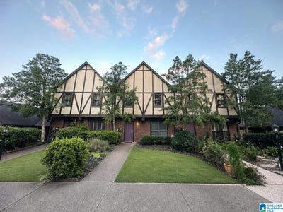 /international/us/29652965-massey-road-vestavia-hills-al-110109168314/