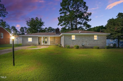 /international/us/504-weaver-drive-goldsboro-nc-110101238926/?lang=de