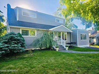 /international/us/12-carole-drive-oakhurst-nj-110108574041/