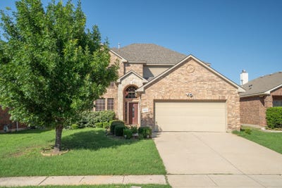/international/us/1620-secretariat-lane-irving-tx-110120149974/