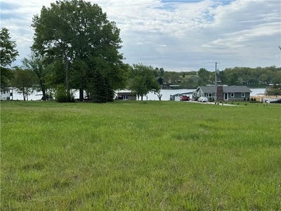 /international/us/lot-1576-lake-viking-terrace-altamont-mo-110108496439/
