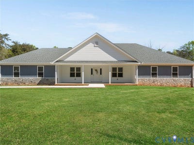/international/us/143-high-school-road-buckingham-va-110107213884/
