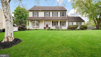 /international/us/129-steeplechase-drive-doylestown-pa-110108340554/