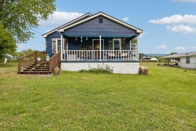 /international/us/180-n-walnut-street-whitwell-tn-110107936342/