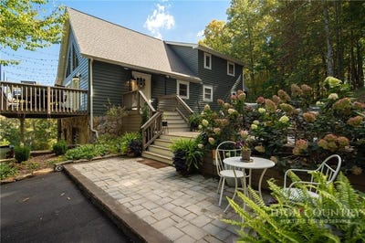 /international/us/727-timberlane-drive-boone-nc-110120462867/