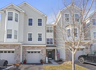 /international/us/330-hawthorne-lane-barnegat-nj-110105016586/