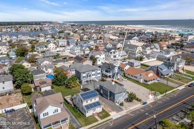 /international/us/27-arnold-avenue-point-pleasant-beach-nj-110104778615/