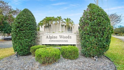 /international/us/8524-old-country-manor-davie-fl-110106458521/