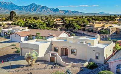 /international/us/1033-w-placita-agradable-green-valley-az-110120426054/