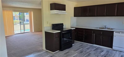 /international/us/2300-mountain-avenue-n-san-bernardino-ca-110119638832/