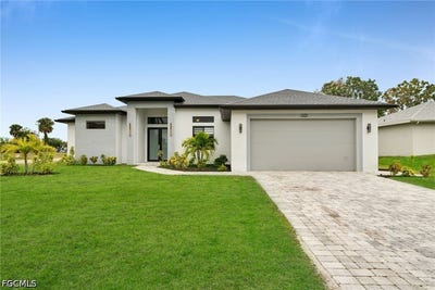 /international/us/1201-sw-8th-place-cape-coral-fl-110108546596/