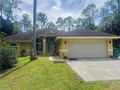/international/us/4392-11th-ave-sw-naples-fl-110109290663/