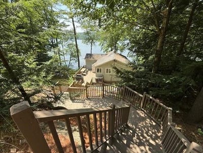 /international/us/41-north-shore-road-sunapee-nh-110101694207/