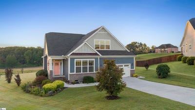 /international/us/210-claridge-way-greer-sc-110120123239/