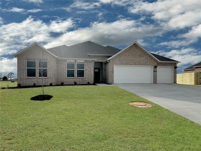 /international/us/8001-e-sugarloaf-st-siloam-springs-ar-110100987260/