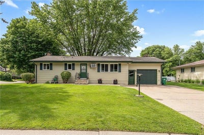 /international/us/124-willow-drive-sw-saint-michael-mn-110100481913/?lang=en