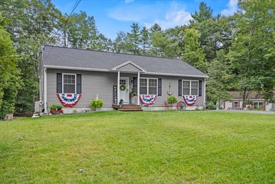 /international/us/81-pinecrest-circle-waterboro-me-110110365431/