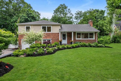 /international/us/18-pine-drive-n-roslyn-ny-110108280719/