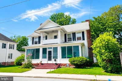/international/us/405-e-grove-street-delmar-de-110108582238/