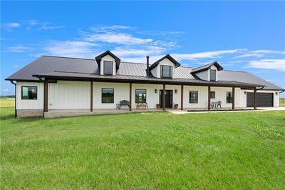 /international/us/2970-county-road-270-cameron-tx-110101424745/