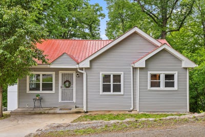 /international/us/127-p-poole-avenue-chattanooga-tn-110099304363/?lang=en