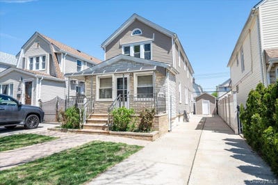 /international/us/91-19-216th-street-queens-village-ny-110107628277/