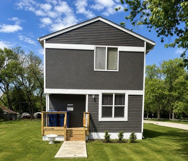 /international/us/13802-seeley-avenue-blue-island-il-110109703864/
