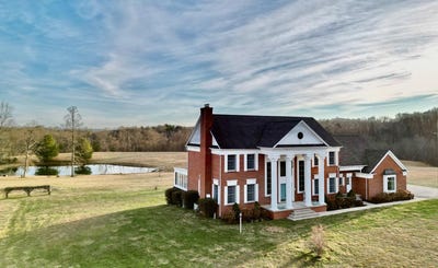 /international/us/1235-a-long-branch-road-beattyville-ky-110104609400/
