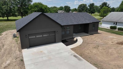/international/us/3146-n-west-shafer-drive-monticello-in-110094249192/