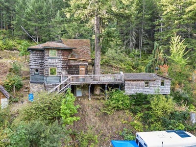 /international/us/7007-placer-road-wolf-creek-or-110110299091/