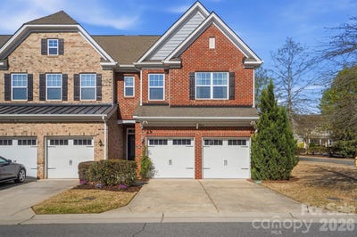 /international/us/108-dellbrook-street-mooresville-nc-110106979503/