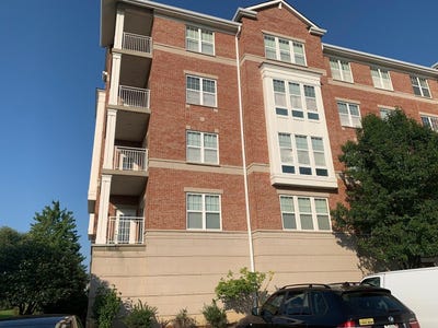 /international/us/101-pointe-drive-northbrook-il-110107866865/