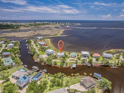 /international/us/122-ocean-view-drive-crawfordville-fl-110102165306/