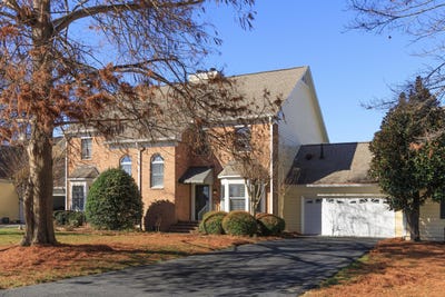 /international/us/1006-southbridge-lane-chattanooga-tn-110106735723/